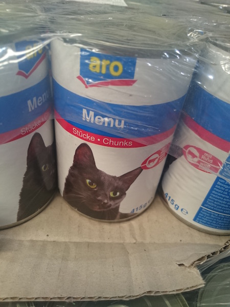 Dog and Cat Food at Clearance Prices