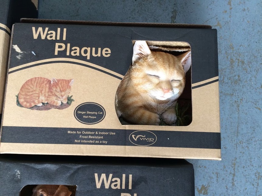 Novelty Pet Wall Plaques to Clear