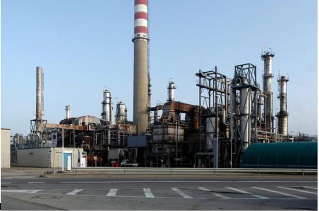 Oil Refinery for sale