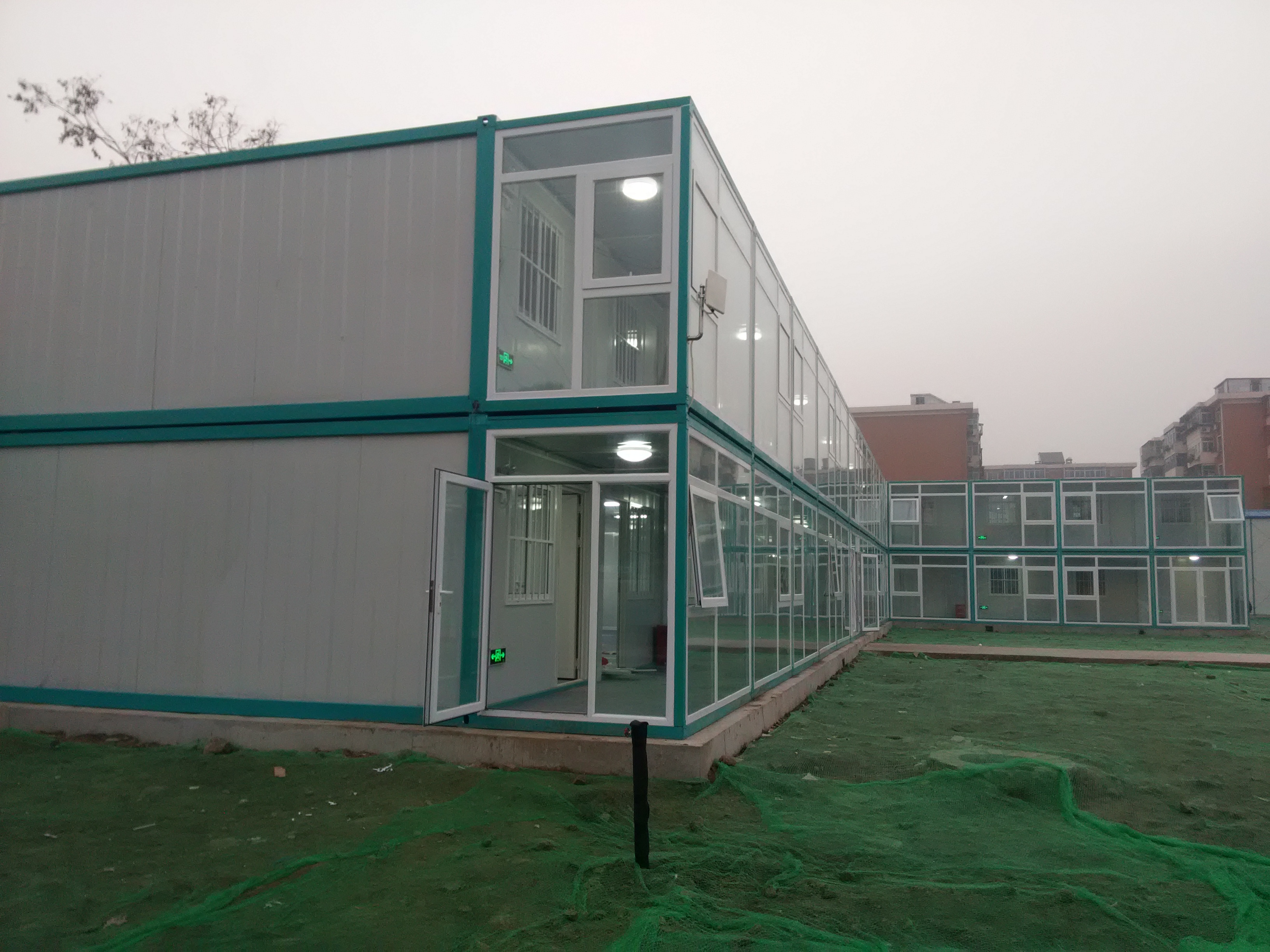 container house hotel / motel