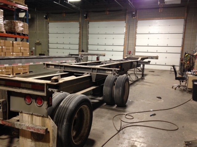Chief Inter-modal Any-sizer Container Chassis