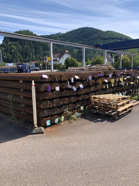 300 M/T STEEL ROUND BARS C4C+PB