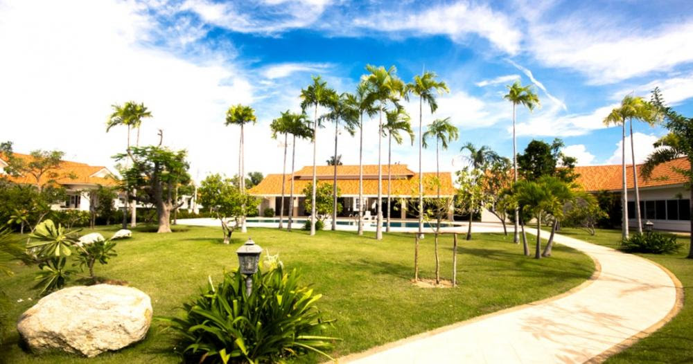 Retire to Thailand Hua Hin Pool Villas 3-bed from 5.25M THB