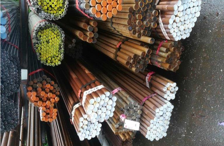 Offer covering appr. 39 mt secondary round steel bars, in Grade 42CrMo4