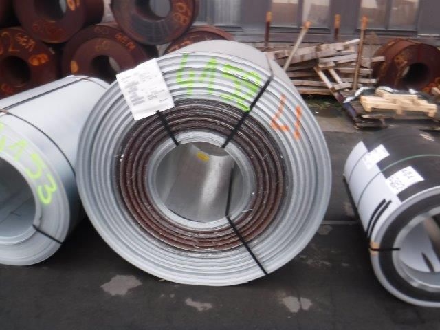 185 M/T DEFECTED GALVANIZED COILS - ORIGIN EUROPE.