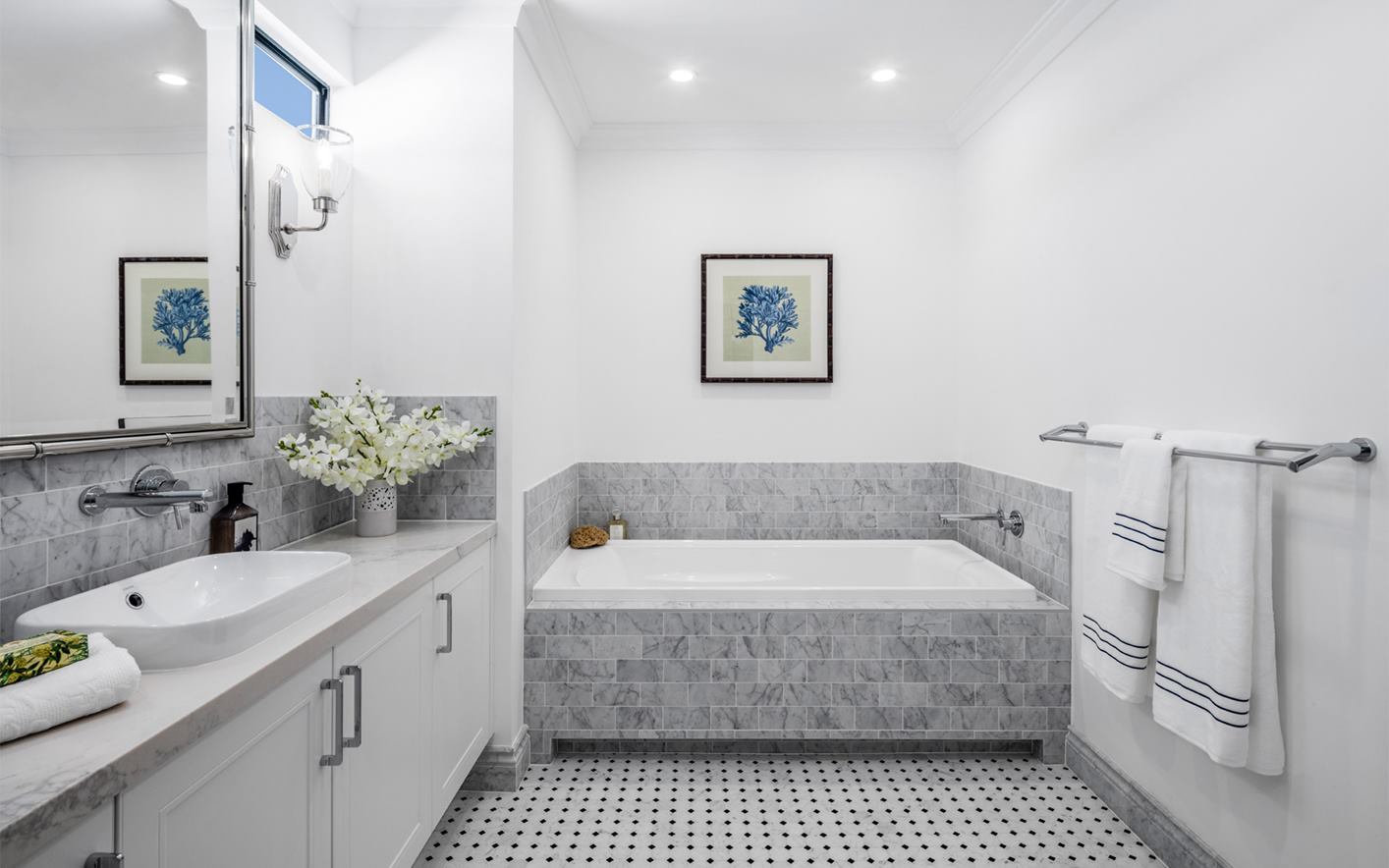 39? AFFORDABLE PREFABRICATED HOMES