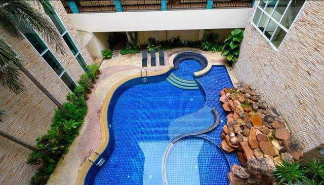 115 Sqm, 2 Bed, 3 Bath Condo in Central Pattaya