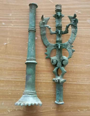 Stuff for sale from Iran located in London UK