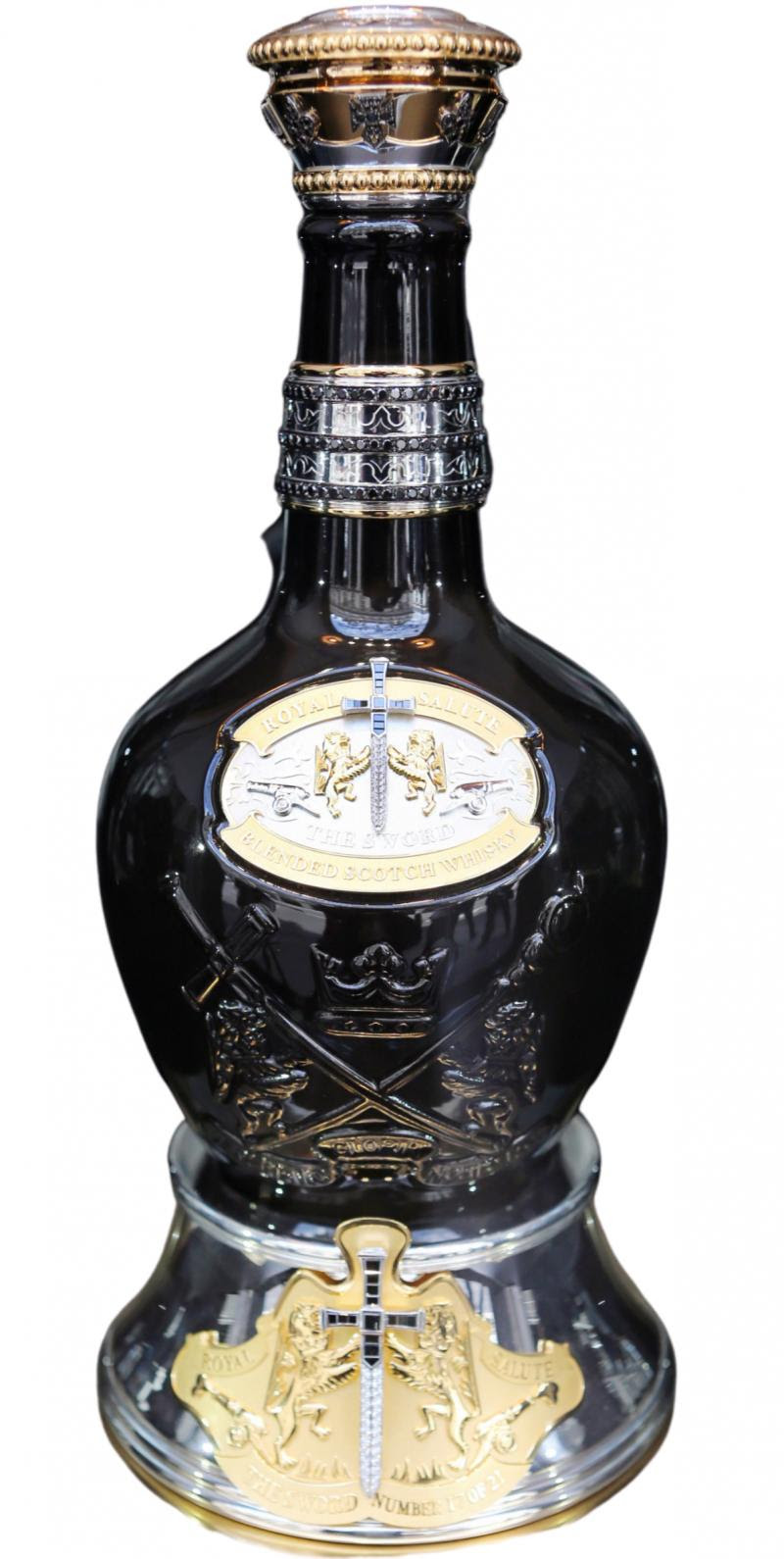 ULTRA RARE: Royal Salute Tribute to Honour 45YO
