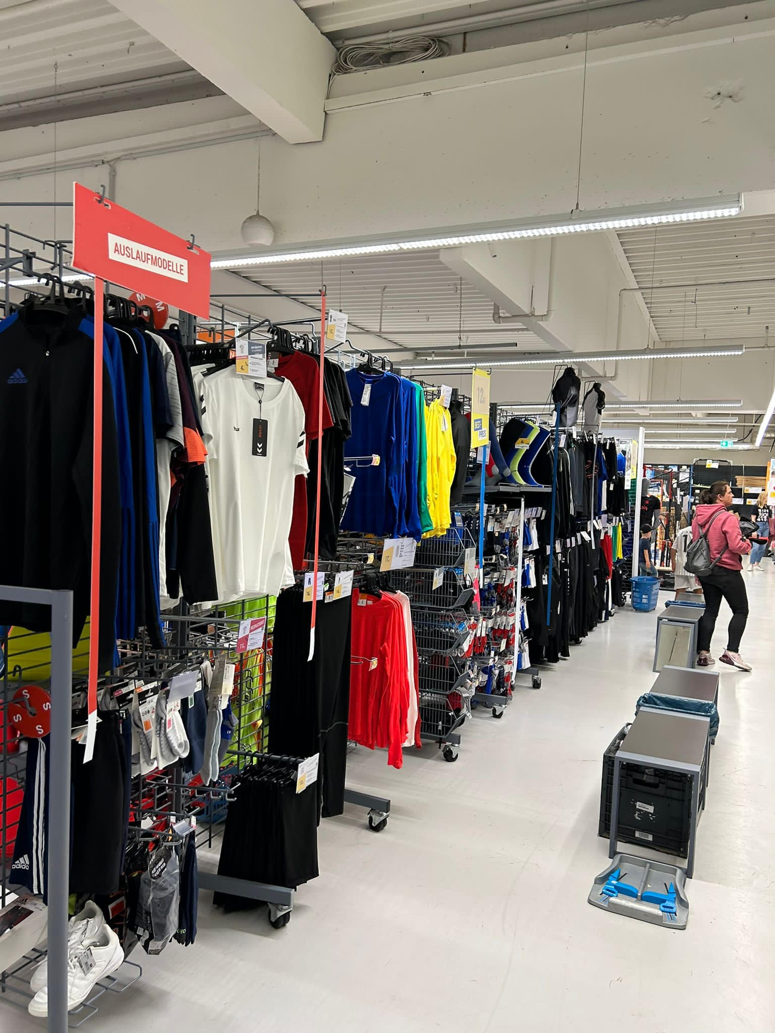 Decathlon liquidation in Germany.