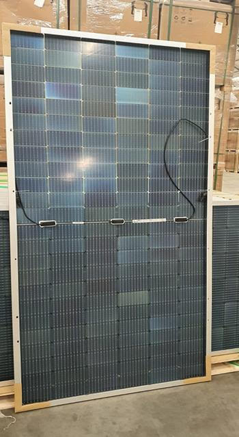 NEW JINKO SOLAR PANEL