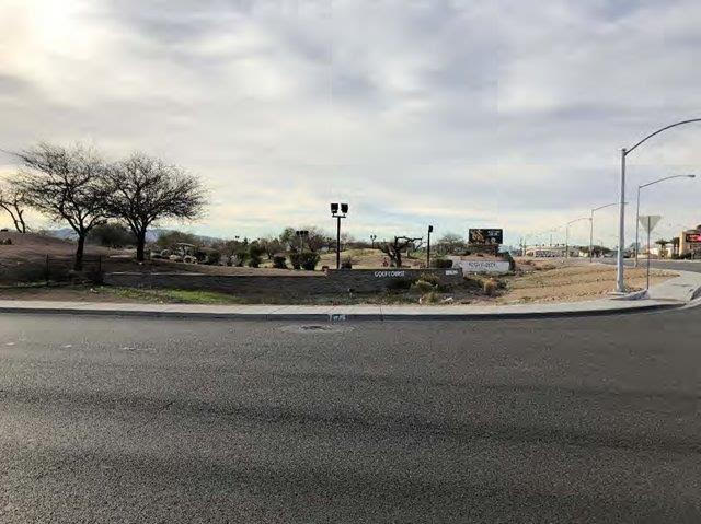 offering 129.31 acres on Las Vegas Blvd, adjacent to the airport. 