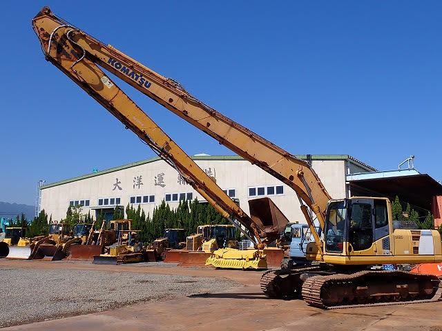 KOMATSU  EXCAVATOR   Model: PC200LC-8N1