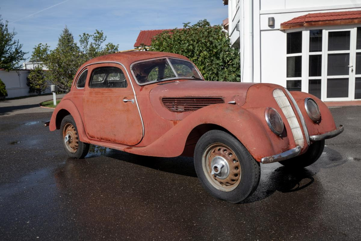 ?1 of Just 86 1939 BMW 327/28 Coupes Ever Built