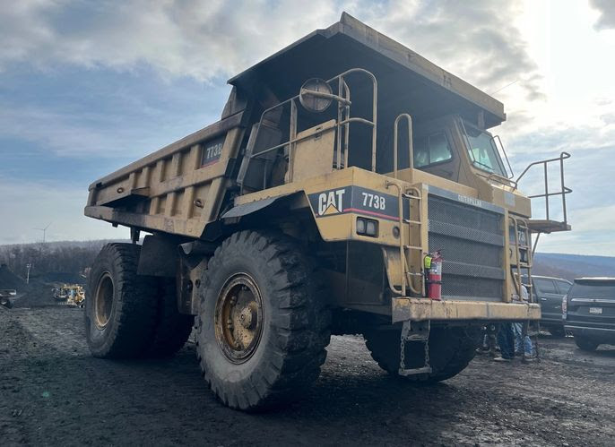2 - CAT 773B Rock Trucks