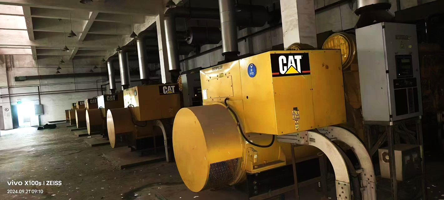 CAT 3516 2000 KW 50 HZ 10000 V Year 2005