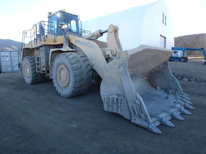 2011 Komatsu WA600-6 Wheel Loader