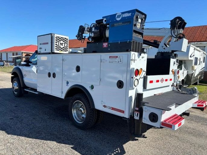 2016 Ford F550XL SD Service Truck