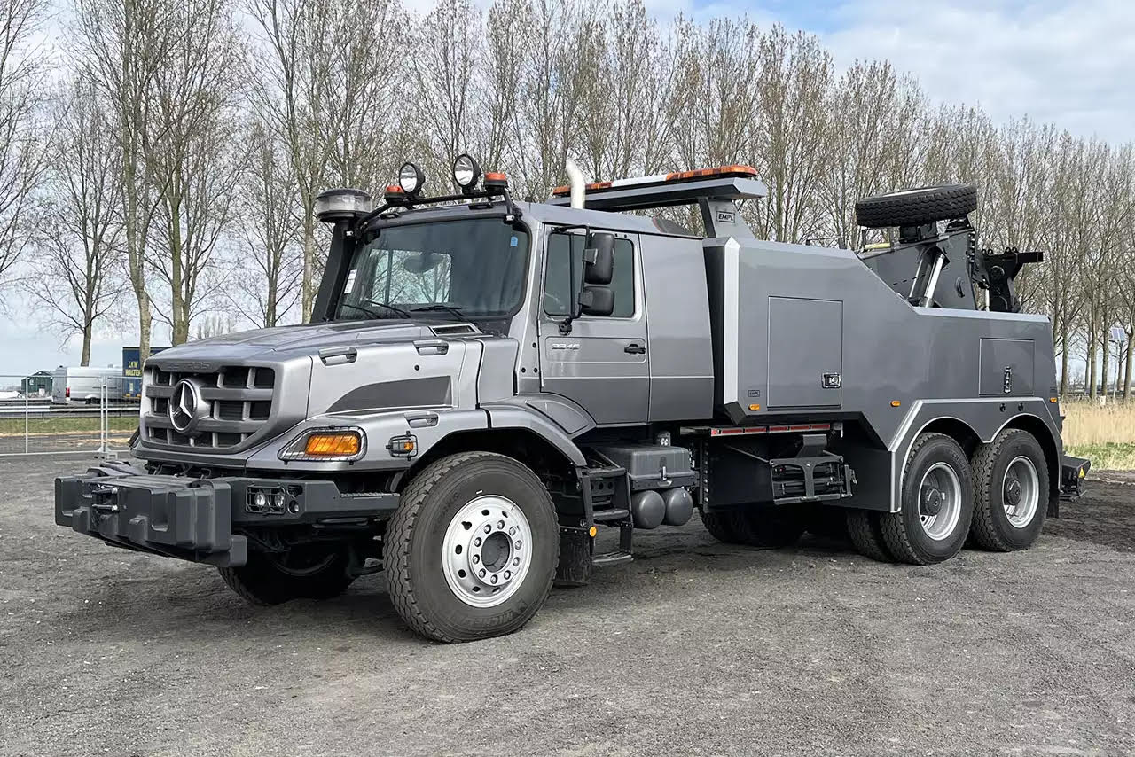 Mercedes-Benz Zetros 3345-K 6x4 Recovery Truck