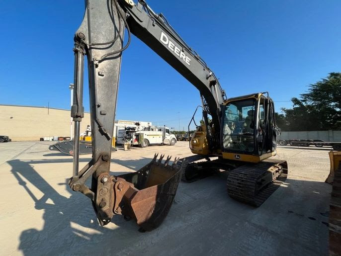 2016 John Deere 135G Excavator