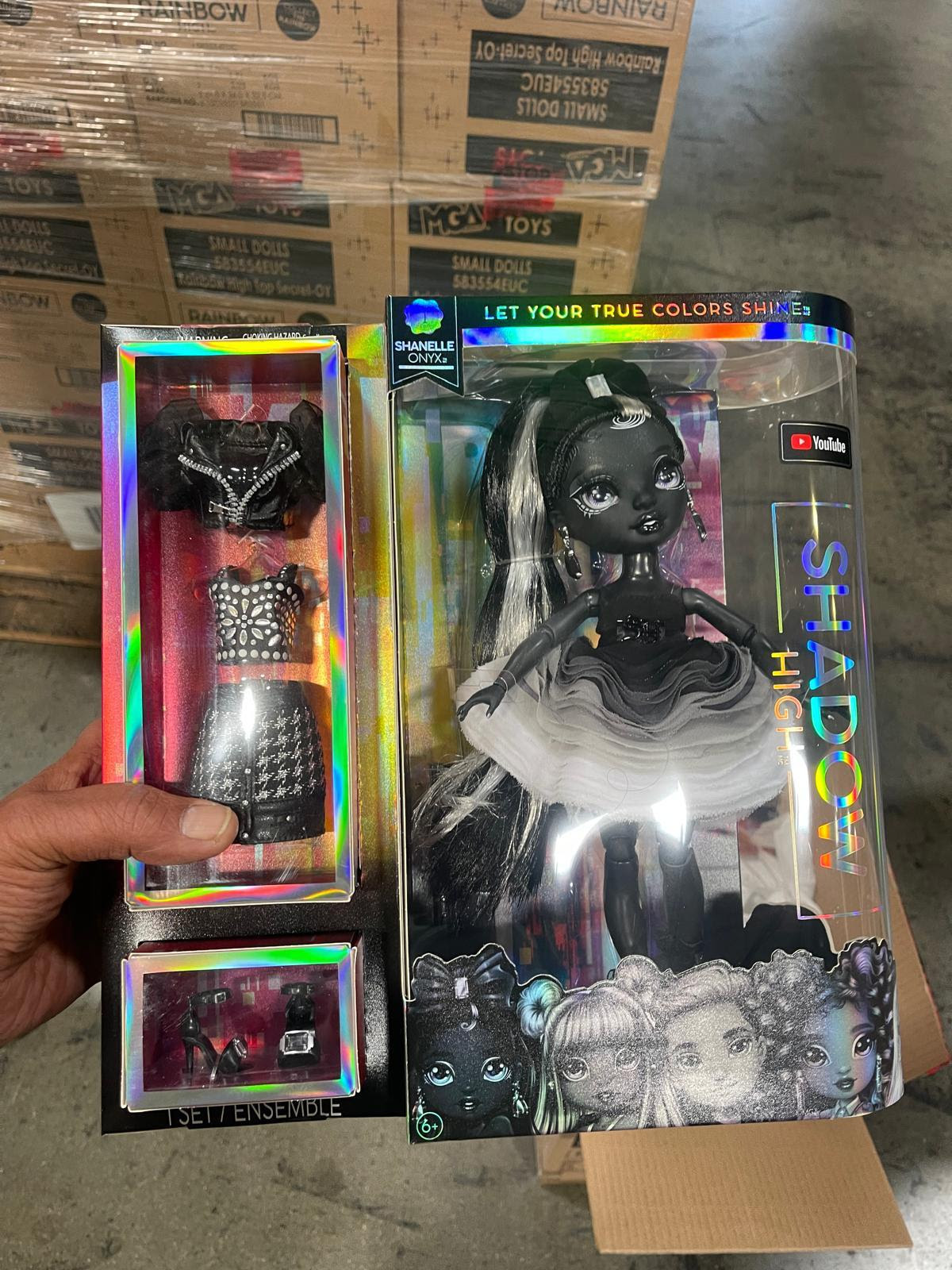 Mixed Brands Toys Closeout. 12000 Units.  EXW Los Angeles $3.99 Unit.