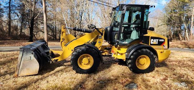 2014 CAT 908H2