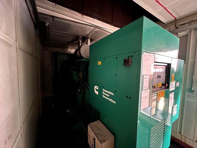 CPG Used 1000 kva, Cummins/Stamford Acoustic Generator.