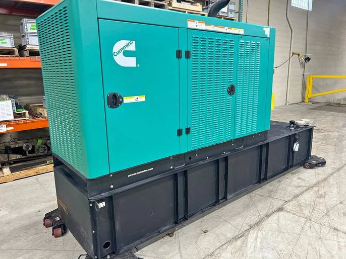Like New! 2019 Cummins 100KW Generator