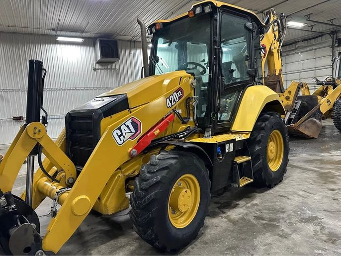 2020 Caterpillar 420XE Backhoe Loader