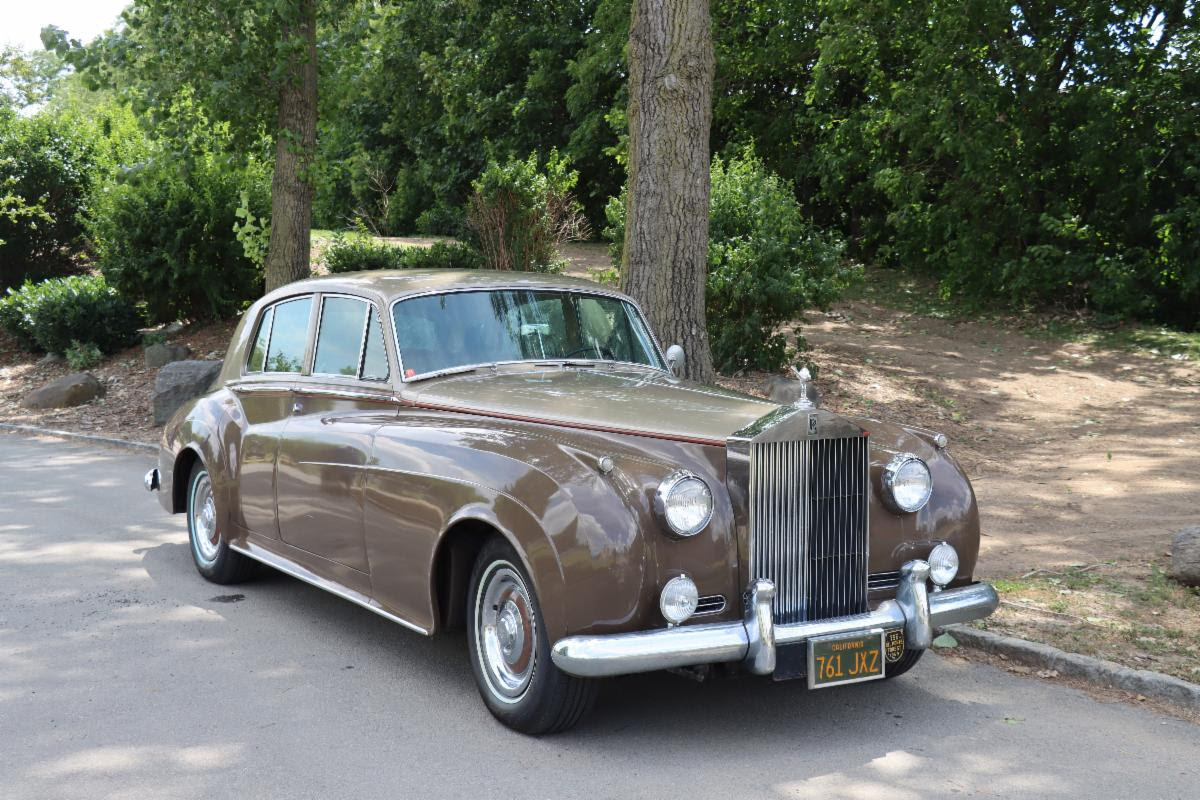 1960 Rolls Royce Silver Cloud II Left-Hand Drive