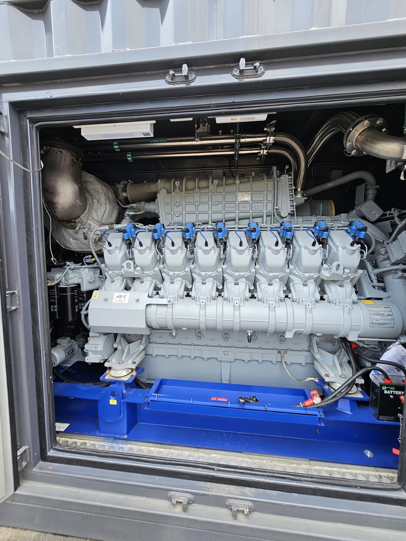 7 x MTU 16V4000L64F,year:2020,Fuel:Natural Gas,Containerized Type Genset,Voltage:11Kv,Frequency:50hz,Power:2026Kw