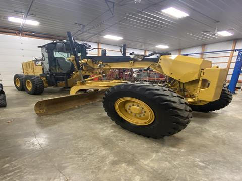 2019 CAT 12M3 
