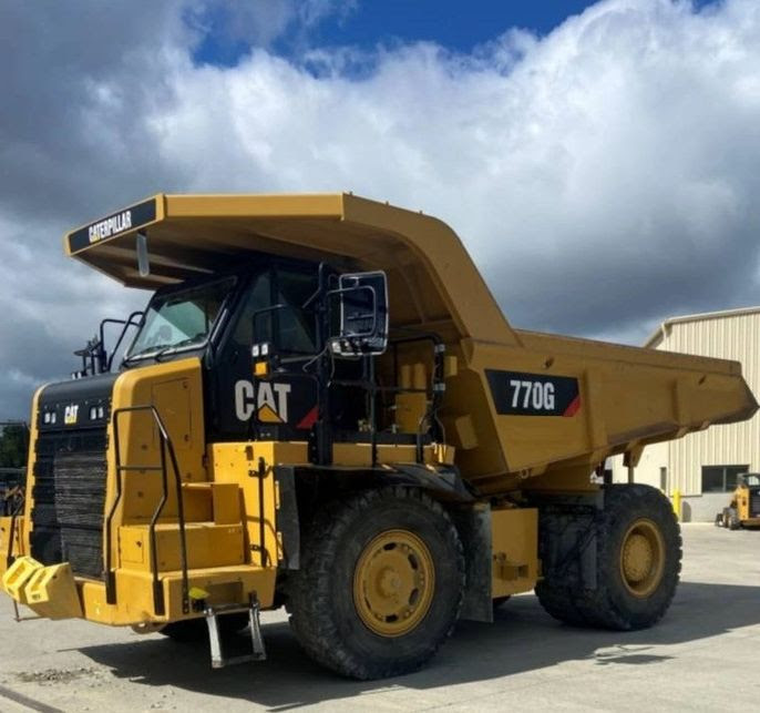 2020 CAT 770G Rock Truck 