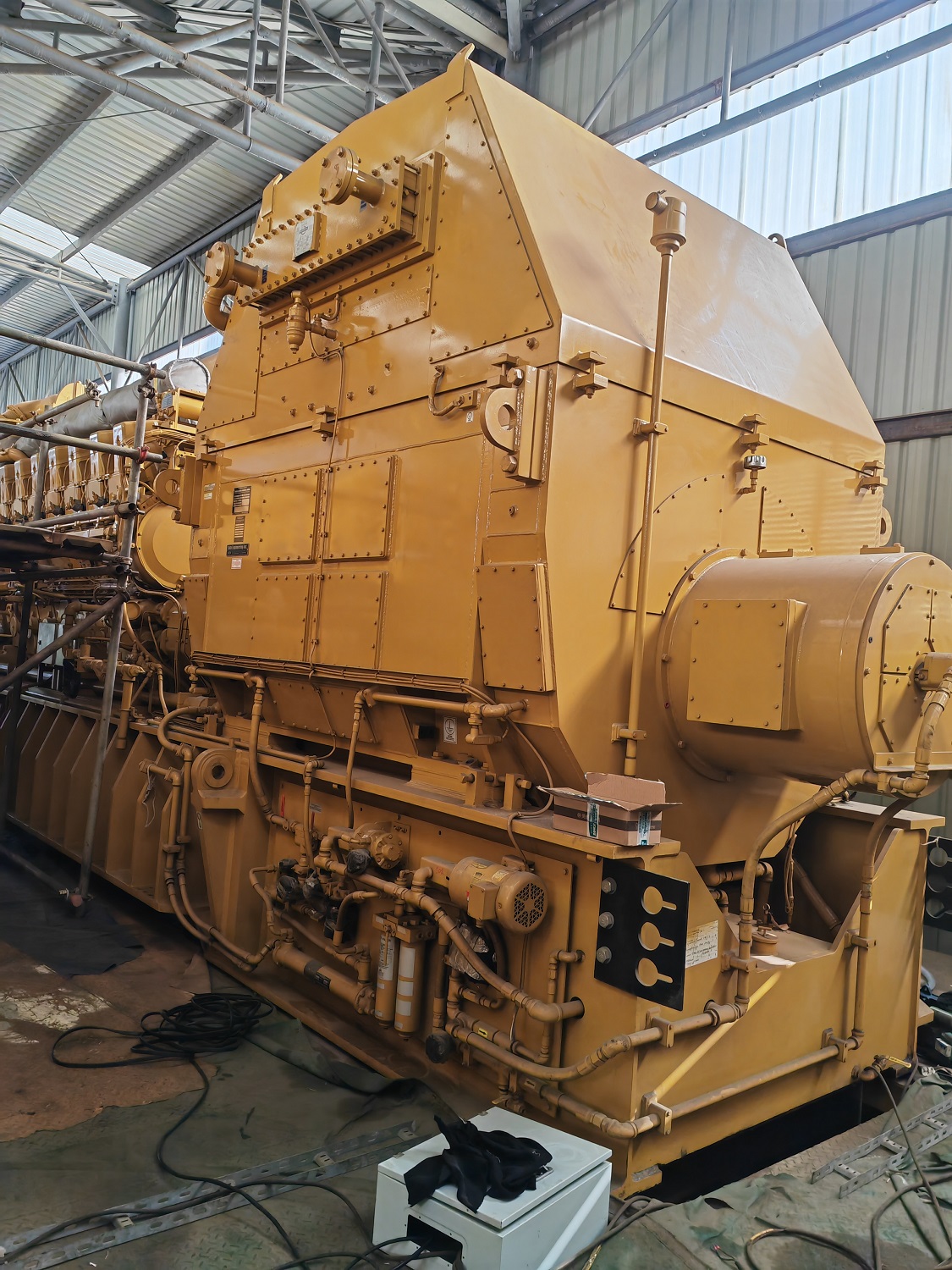 8 Nos - CAT 3616,Year:2009,11200 V , 50/60 Hz ,4600 KW,unused - Ref : P/AA-87
