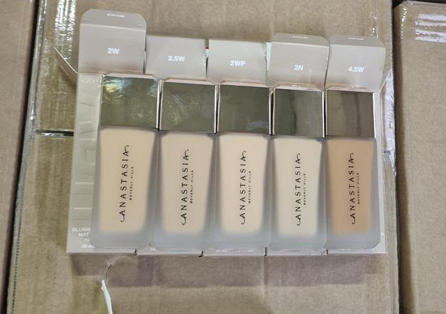 ANASTASIA Beverly hills stock offer exw Europe