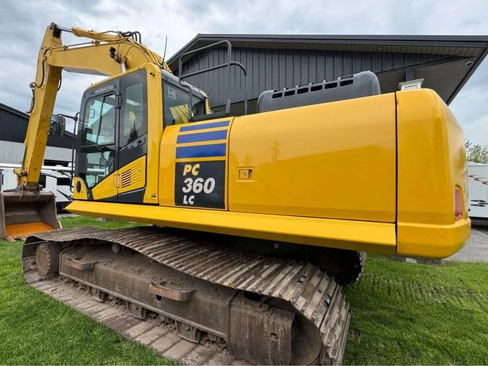 2012 Komatsu PC360LC Excavator 