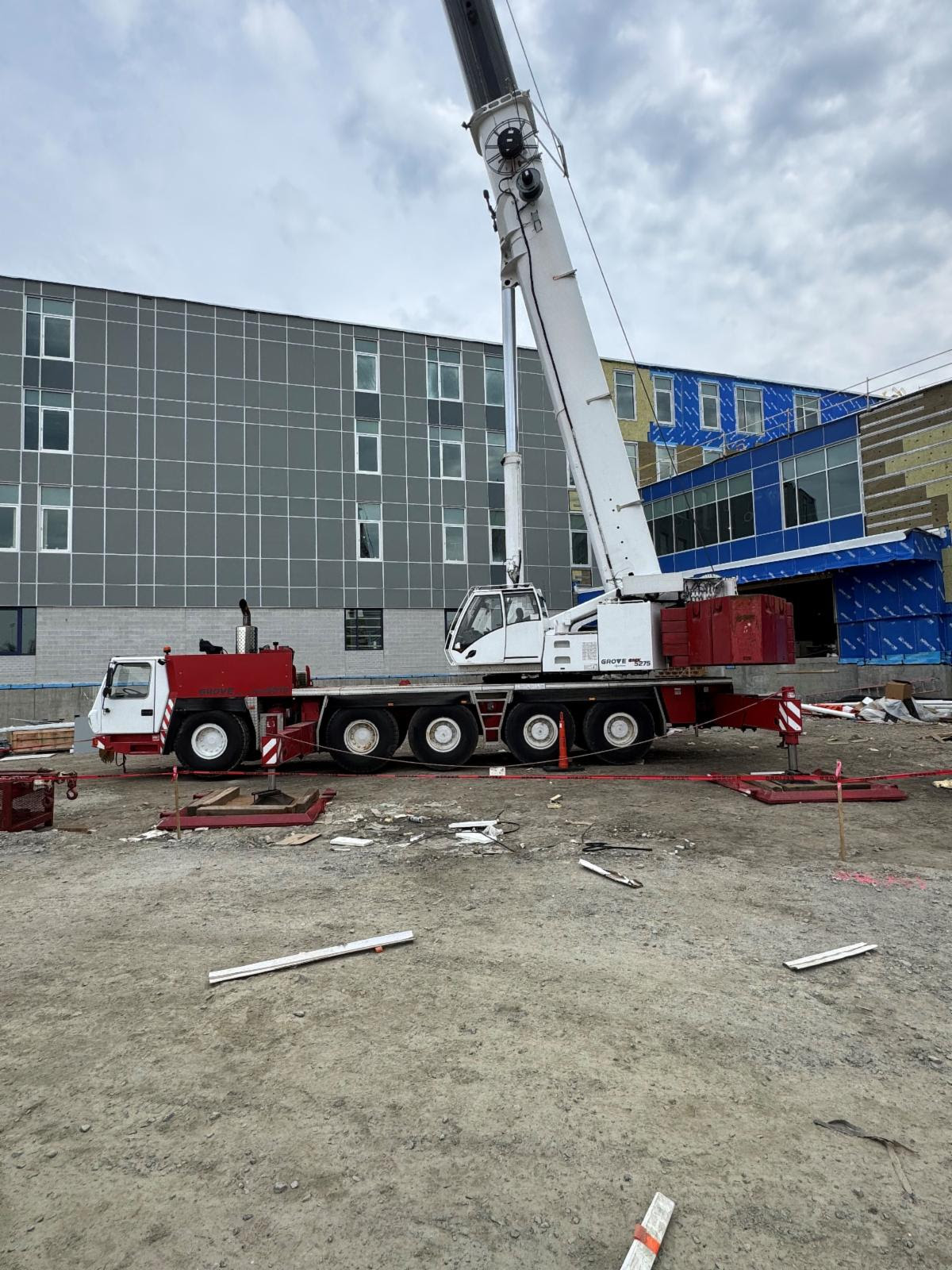 2011 GMK5275 All-Terrain Crane