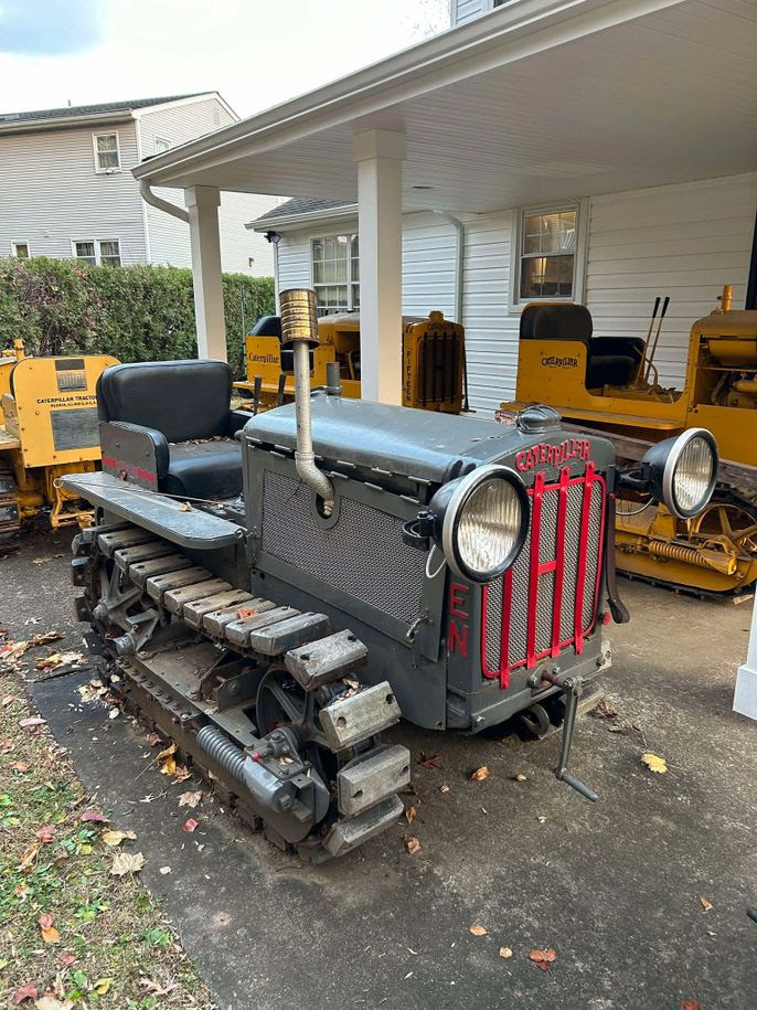 Rare! (2) 1930 CAT Ten Crawlers 