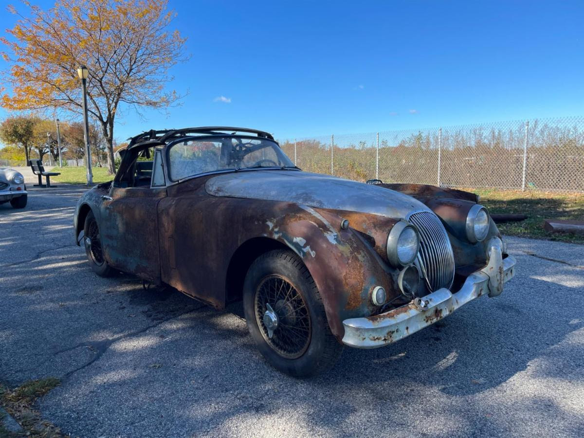 Barn-Find 1959 Jaguar XK150 Drophead Project