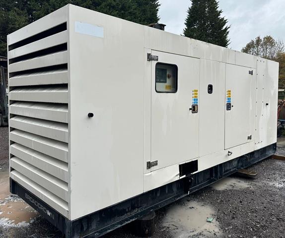 400 kva, Broadcrown, John Deere/ Stamford Acoustic Generator.