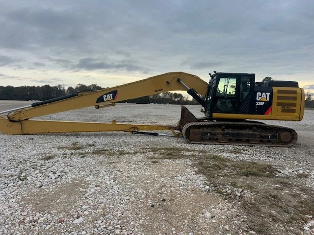 2018 CAT 326FL w/60 Long Reach