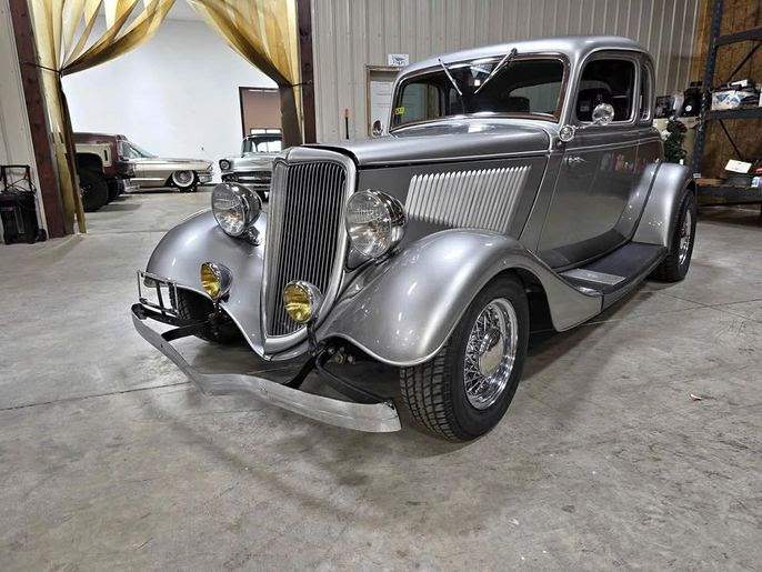 1934 Ford Coupe, 9000 miles! 