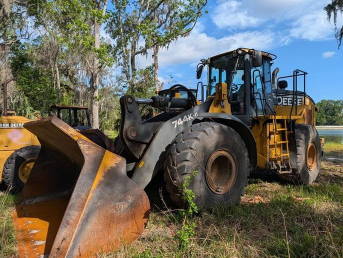 2015 John Deere 744KII Wheel Loader