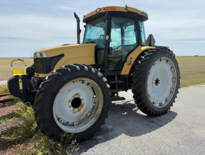 2008 Challenger MT465B (105 HP) 4WD Tractor