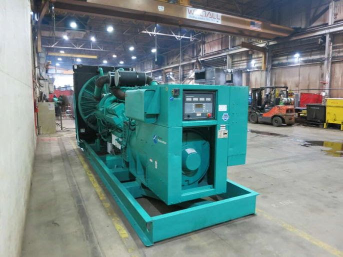 2002 Cummins 1100KW Generator