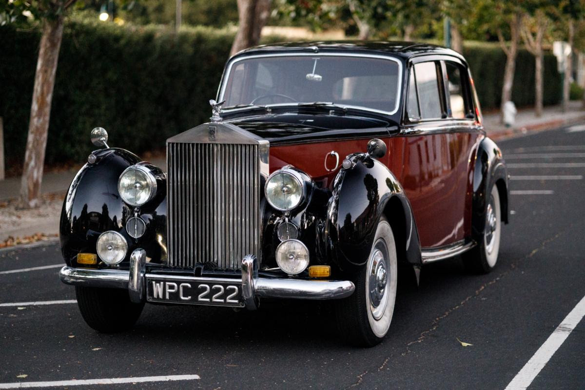1954 Rolls Royce Silver Dawn