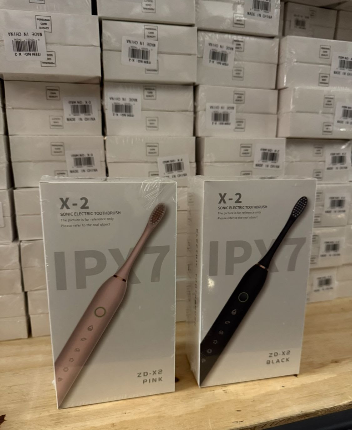 2 PK Sonic Electric Toothbrush with 4 Brush Heads. 5000 Packs.  EXW Los Angeles $7.95 Pack of 2. Retail $19.98