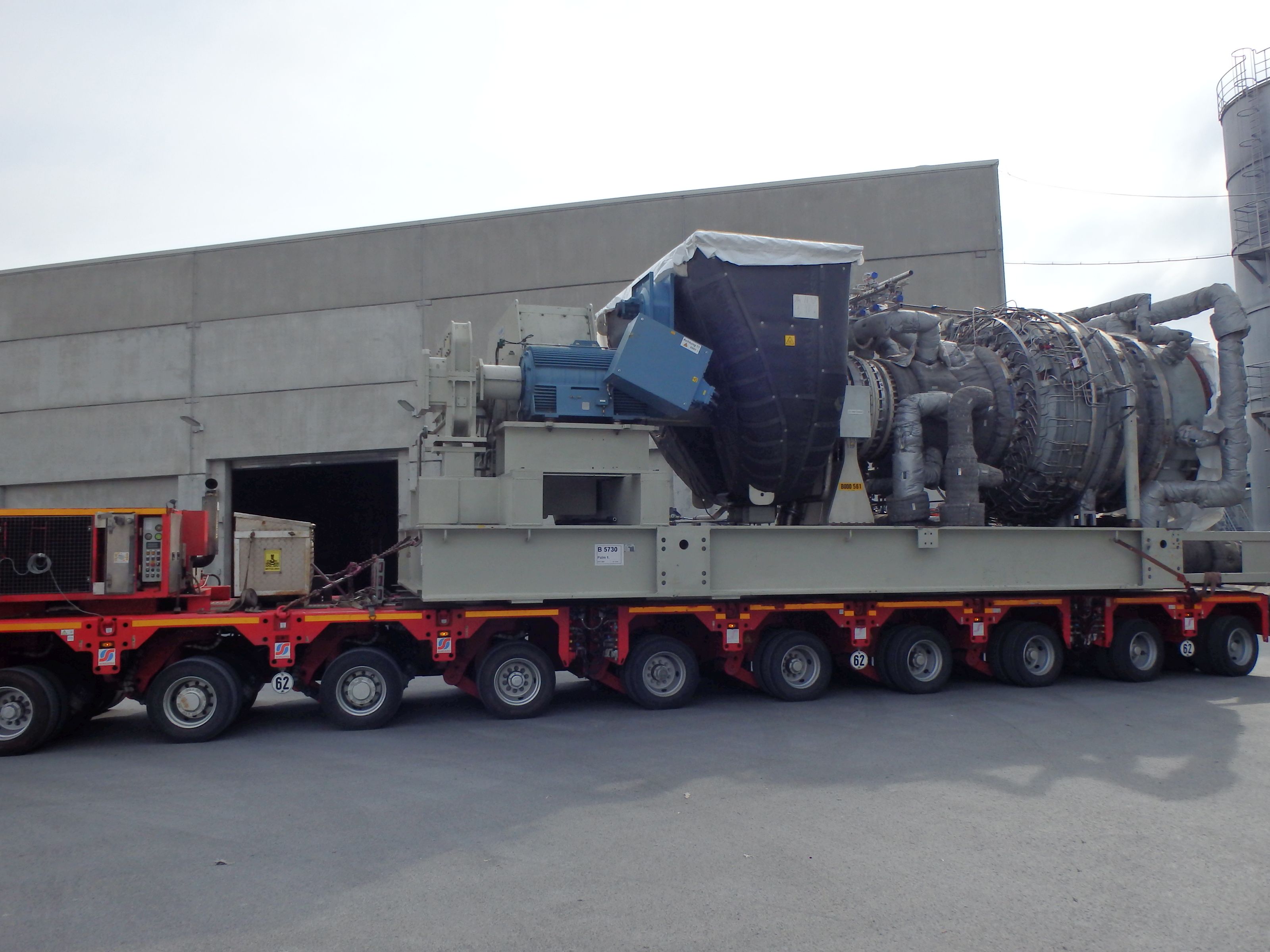 FOR SALE  2x Siemens Turbo Compressor Plants for sale (to N.Sea operation or other?)