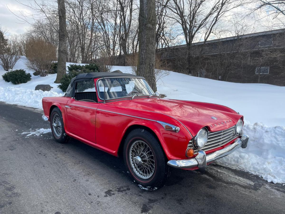 1967 Triumph TR4A IRS
