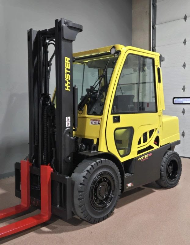 (2) 2022 Hyster H90FT Forklifts